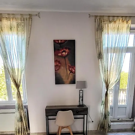 Le Bonaparte 2 *